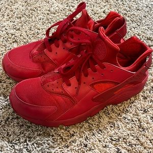 Men’s Nike Huaraches